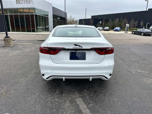 2024 Jaguar XF R-Dynamic SE P250 AWD Automatic
