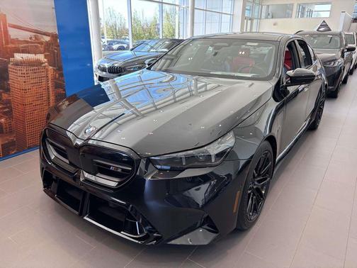 2026 BMW M5 Base