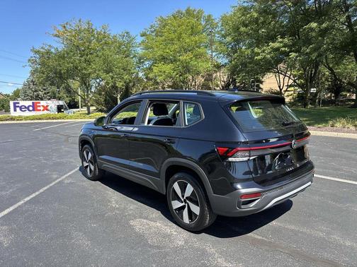 2025 Volkswagen Taos 1.5T S