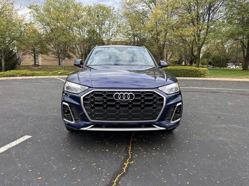 2022 Audi Q5 45 S line Premium Plus