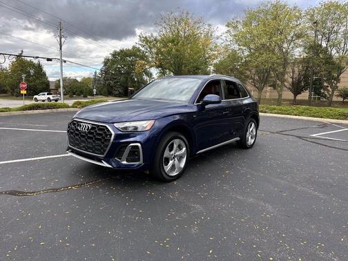 2022 Audi Q5 45 S line Premium Plus