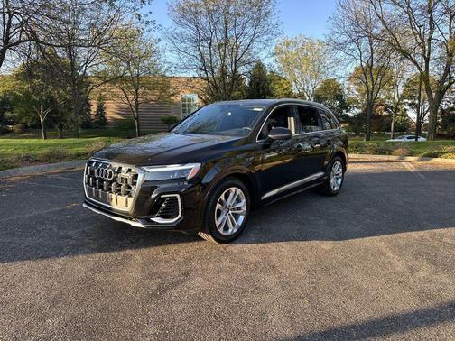 2026 Audi Q7 55 Premium Plus
