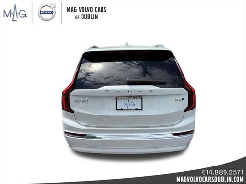 2025 Volvo XC90 B6 Plus 7-Seater