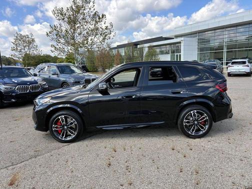2025 BMW X1 M35i