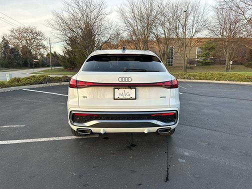 2025 Audi Q5 Prestige TFSI quattro S tronic