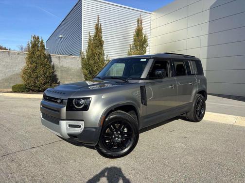 2025 Land Rover Defender 110 P300