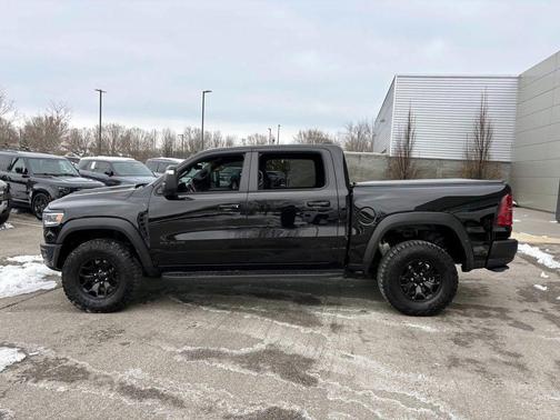 2026 RAM 1500 RHO Crew Cab 4x4 5'7' Box
