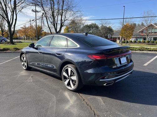 2025 Audi A5 Premium Plus TFSI quattro S tronic