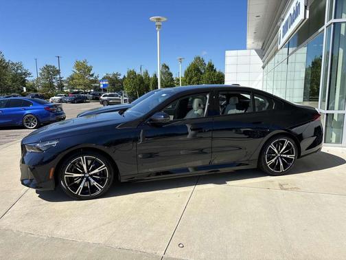 2026 BMW 550e 550e xDrive