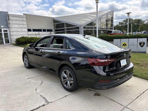 2024 Volkswagen Jetta 1.5T SE
