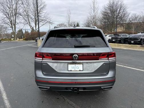 2025 Volkswagen Atlas 2.0T SEL