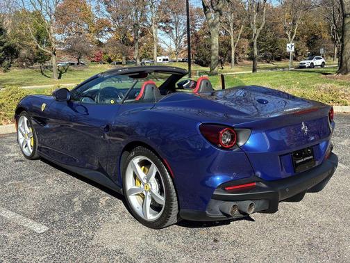 2023 Ferrari Portofino M Base