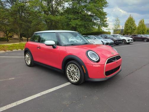 2025 MINI Hardtop Cooper