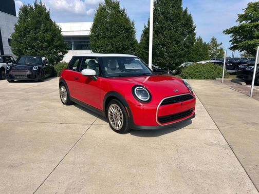 2025 MINI Hardtop Cooper