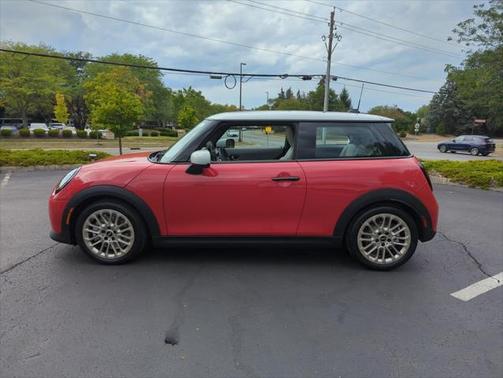 2025 MINI Hardtop Cooper