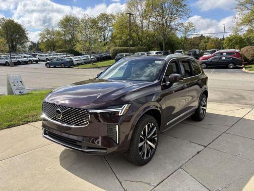 2026 Volvo XC90 B5 Core