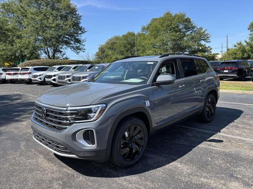2026 Volkswagen Atlas 2.0T SE w/Technology 4MOTION