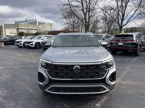 2026 Volkswagen Atlas Cross Sport 2.0T SE w/Technology 4MOTION