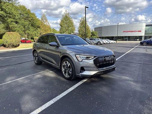2023 Audi e-tron Premium quattro
