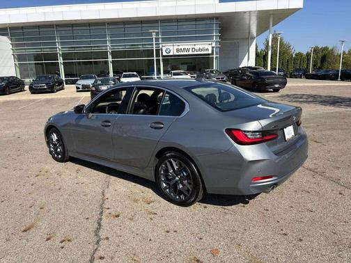 2025 BMW 330 i xDrive