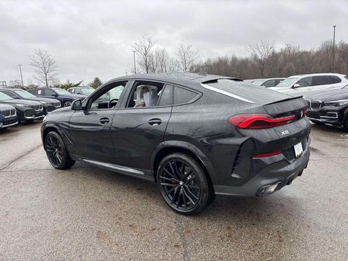 2026 BMW X6 xDrive40i