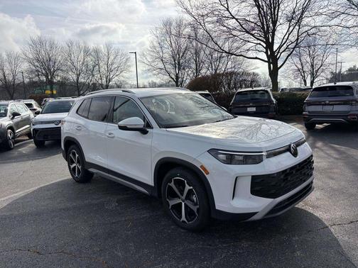 2026 Volkswagen Tiguan 2.0T SE