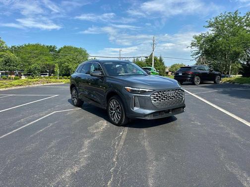 2025 Audi Q5 Premium Plus TFSI quattro S tronic