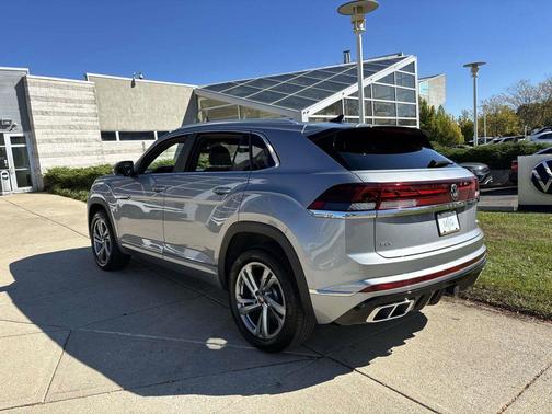 2024 Volkswagen Atlas Cross Sport 2.0T SEL