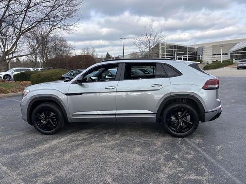 2026 Volkswagen Atlas Cross Sport 2.0T SEL