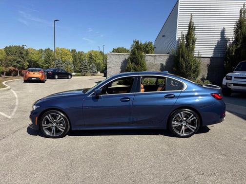 2024 BMW 330 i xDrive
