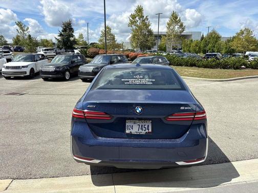 2025 BMW 530 i xDrive