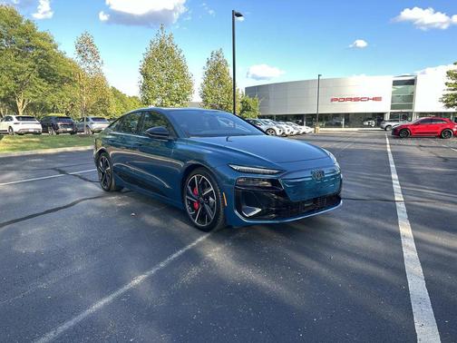 2025 Audi S6 e-tron Premium Plus