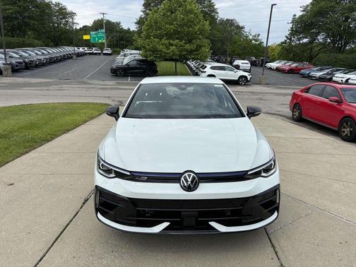 2025 Volkswagen Golf R 2.0T DSG