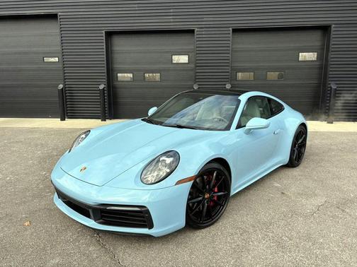 2024 Porsche 911 Carrera 4S