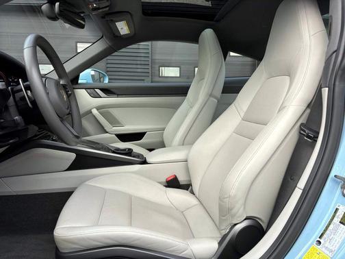 2024 Porsche 911 Carrera 4S