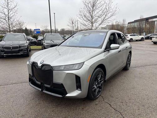 2026 BMW iX xDrive45