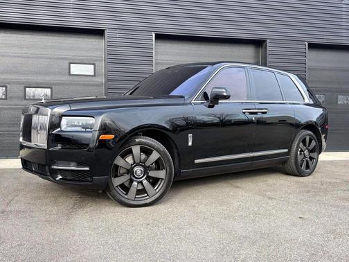 2021 Rolls-Royce Cullinan Base