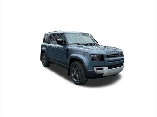 2025 Land Rover Defender 110 P300