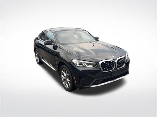 2024 BMW X4 xDrive30i