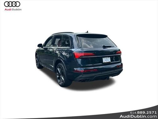 2025 Audi Q7 55 Premium Plus