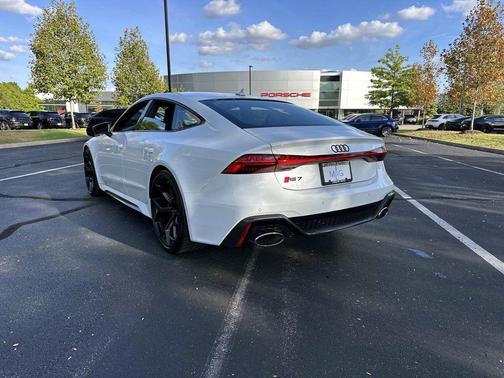 2025 Audi RS 7 4.0T Performance