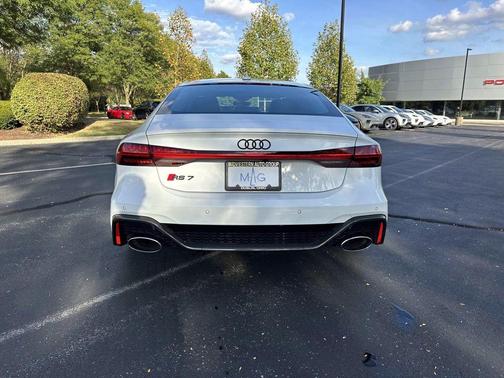 2025 Audi RS 7 4.0T Performance