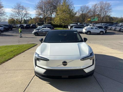 2025 Volvo EX30 Twin Motor Plus