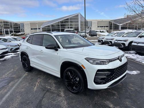 2026 Volkswagen Tiguan 2.0T SE R-Line Black 4MOTION