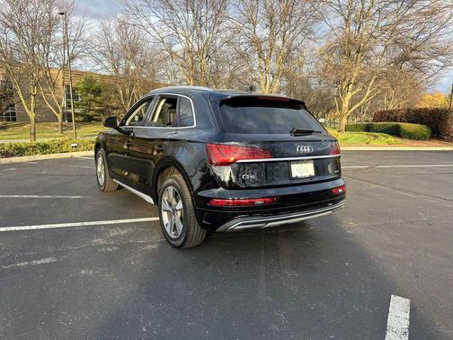 2023 Audi Q5 40 Premium