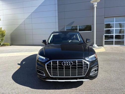2023 Audi Q5 40 Premium