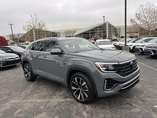 2026 Volkswagen Atlas Cross Sport 2.0T SEL Premium