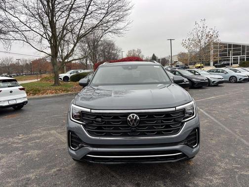 2026 Volkswagen Atlas Cross Sport 2.0T SEL Premium