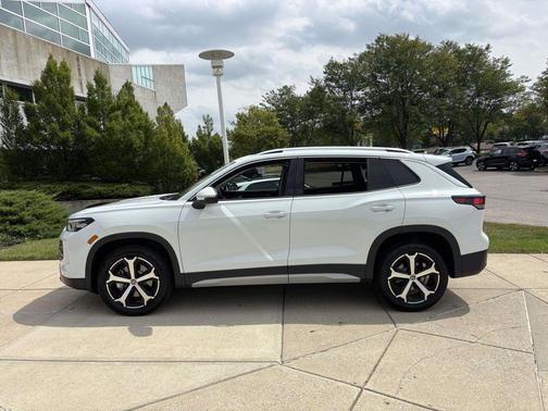 2025 Volkswagen Tiguan 2.0T SE 4MOTION
