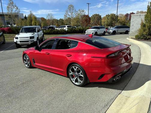 2019 Kia Stinger GT1